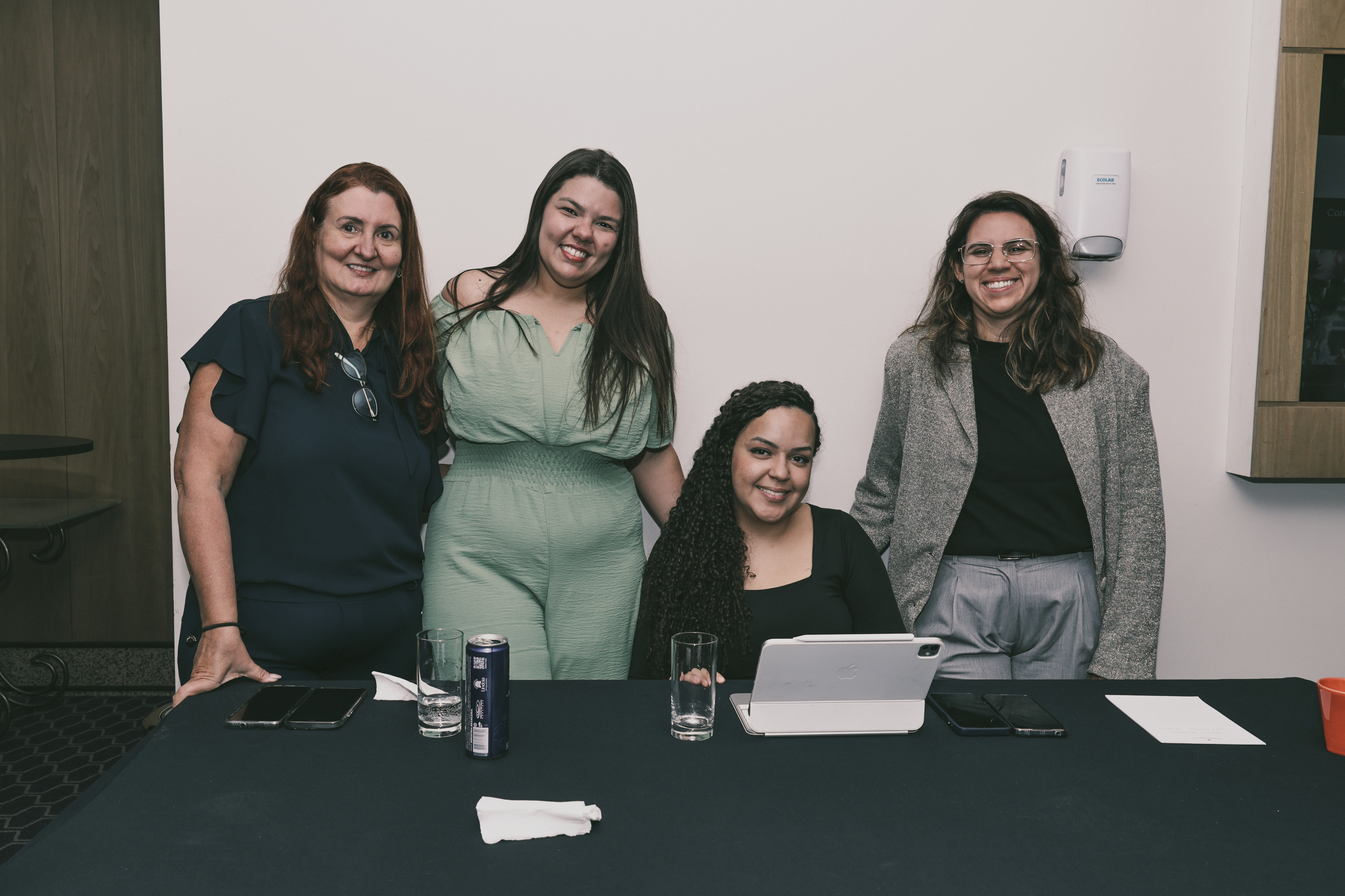 Debate entre lideranças